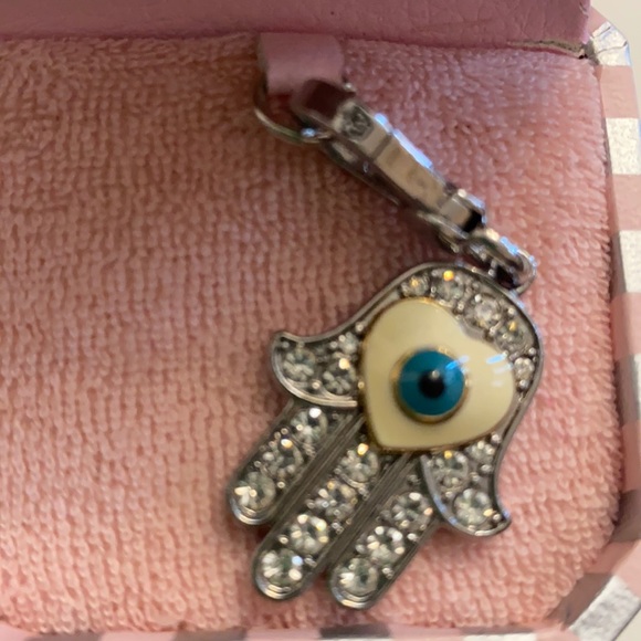 Juicy Couture HAMSA BLUE EVIL EYE HAND CHARM NEW - Picture 4 of 9
